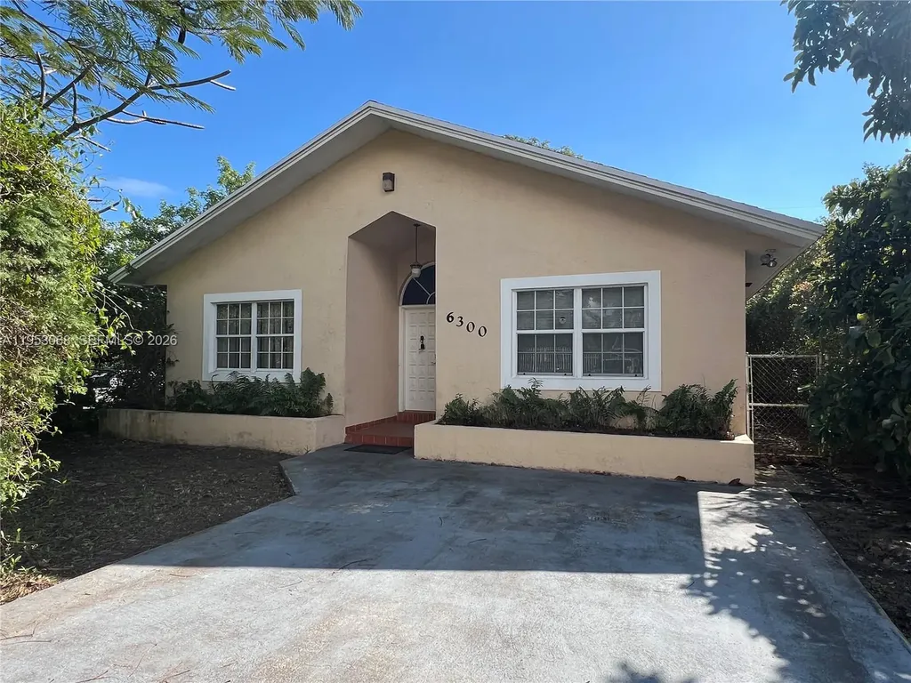 6300 SW 41st Street South Miami FL 33155