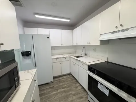 9503 SW 88th Terrace Miami FL 33176