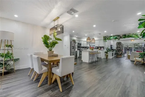 5712 Monroe Street Hollywood FL 33023