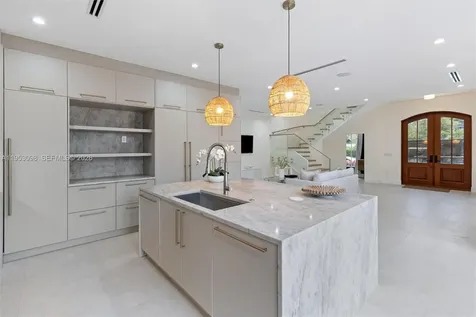 3495 SW 3rd Avenue Miami FL 33145