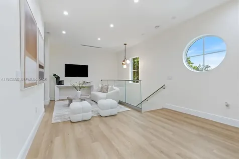 3495 SW 3rd Avenue Miami FL 33145
