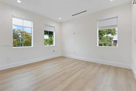 3495 SW 3rd Avenue Miami FL 33145