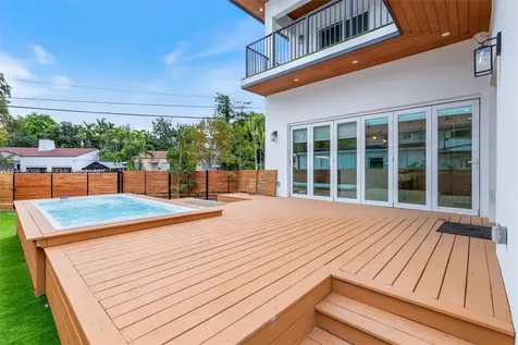 3495 SW 3rd Avenue Miami FL 33145