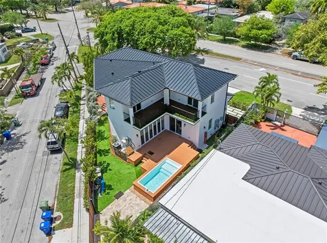 3495 SW 3rd Avenue Miami FL 33145