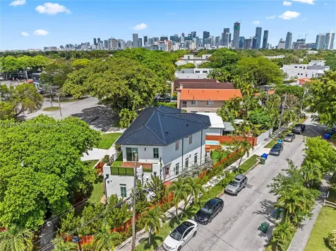 3495 SW 3rd Avenue Miami FL 33145