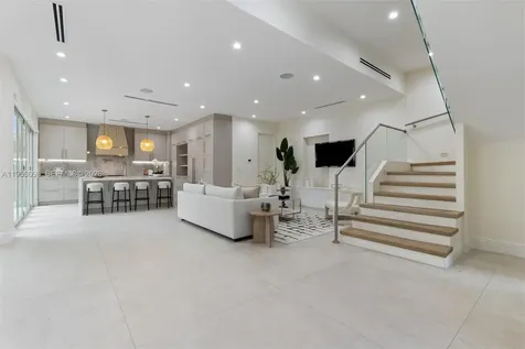 3495 SW 3rd Avenue Miami FL 33145
