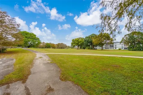 8411 Lagos De Campo Boulevard Tamarac FL 33321