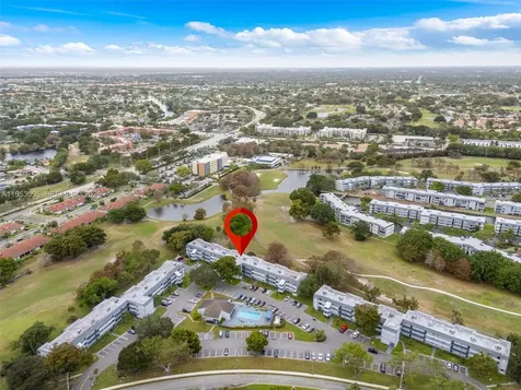 8411 Lagos De Campo Boulevard Tamarac FL 33321