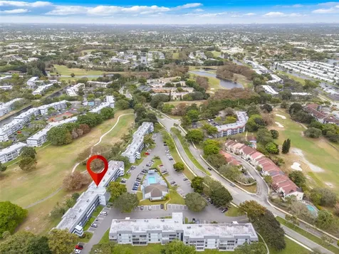8411 Lagos De Campo Boulevard Tamarac FL 33321