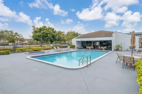 8411 Lagos De Campo Boulevard Tamarac FL 33321