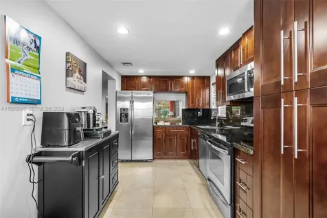 8411 Lagos De Campo Boulevard Tamarac FL 33321