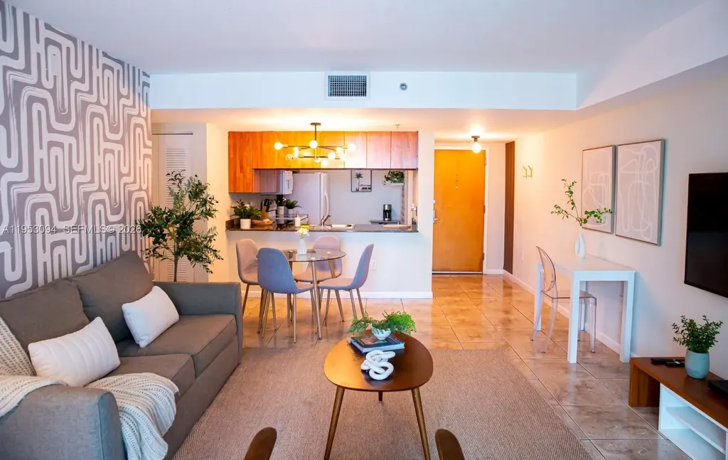 1200 Brickell Bay Drive Miami FL 33131
