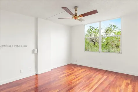 117 Royal Park Drive Oakland Park FL 33309