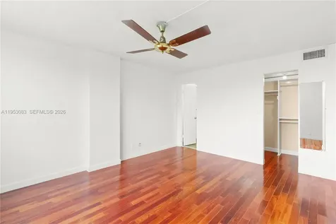 117 Royal Park Drive Oakland Park FL 33309