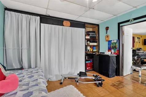 6861 SW 1st Court Pembroke Pines FL 33023