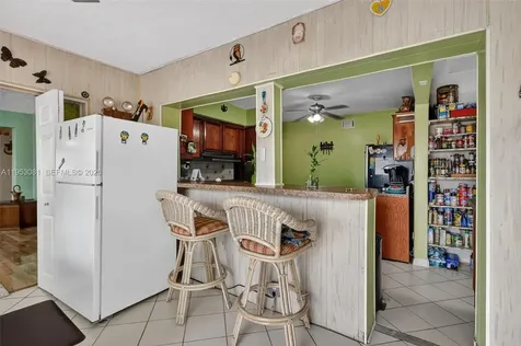 6861 SW 1st Court Pembroke Pines FL 33023