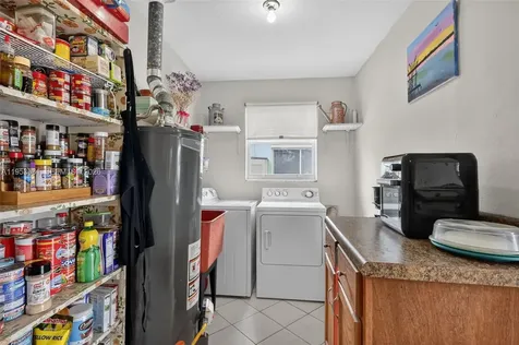 6861 SW 1st Court Pembroke Pines FL 33023