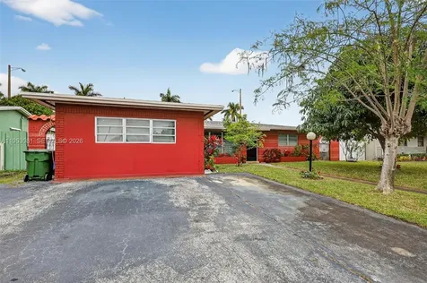 6861 SW 1st Court Pembroke Pines FL 33023