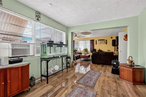 6861 SW 1st Court Pembroke Pines FL 33023