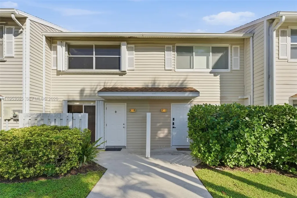 2709 NE 15th Street Pompano Beach FL 33062