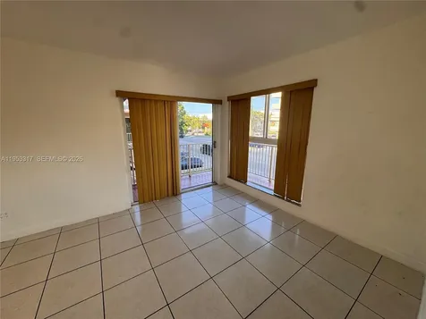 1595 NE 125th Street North Miami FL 33161