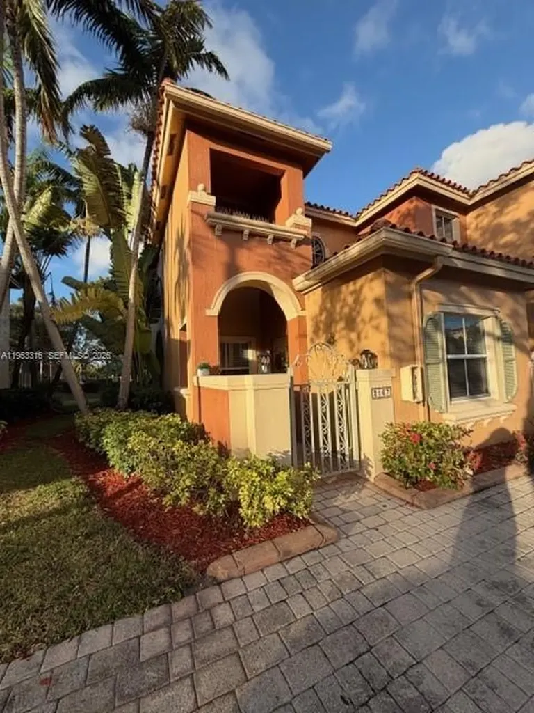 2167 Anchor Court Dania Beach FL 33312