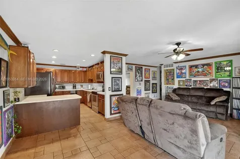 1712 High Ridge Road Lake Worth FL 33461