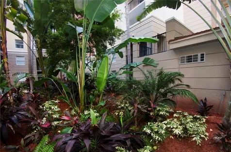 17150 N Bay Road Sunny Isles Beach FL 33160