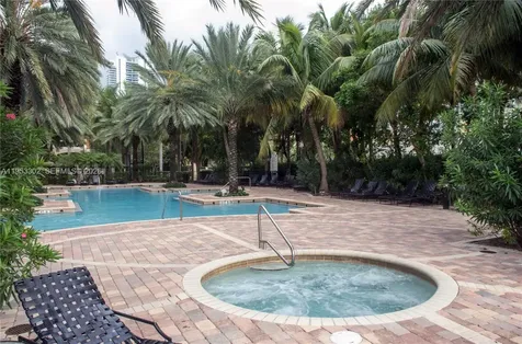 17150 N Bay Road Sunny Isles Beach FL 33160