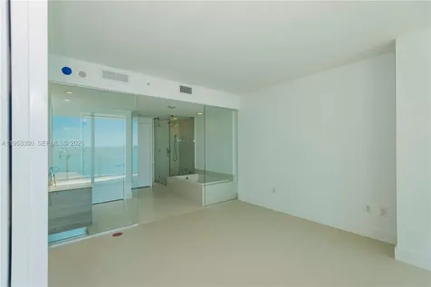 650 NE 32 Street Miami FL 33137