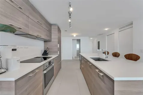 650 NE 32 Street Miami FL 33137