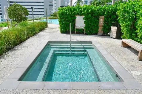 650 NE 32 Street Miami FL 33137