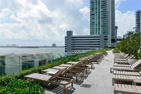 650 NE 32 Street Miami FL 33137