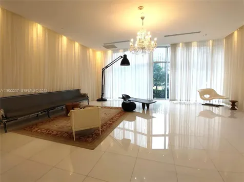 465 Brickell Avenue Miami FL 33131