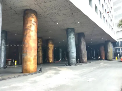 465 Brickell Avenue Miami FL 33131