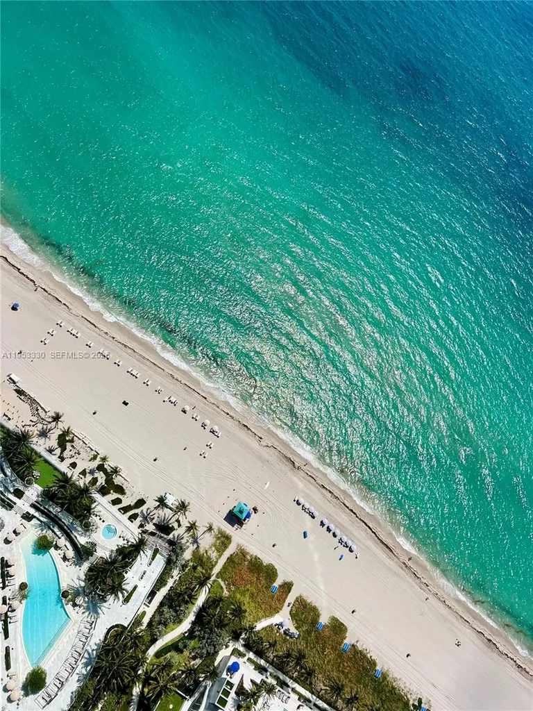 18975 Collins Avenue Sunny Isles Beach FL 33160