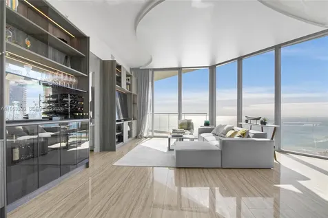 18975 Collins Avenue Sunny Isles Beach FL 33160