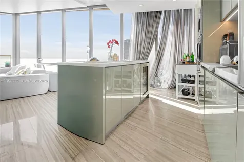 18975 Collins Avenue Sunny Isles Beach FL 33160