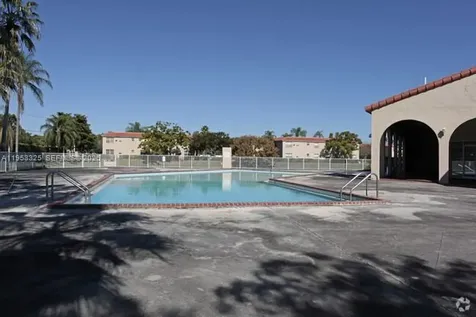 433 SW 86th Avenue Pembroke Pines FL 33025