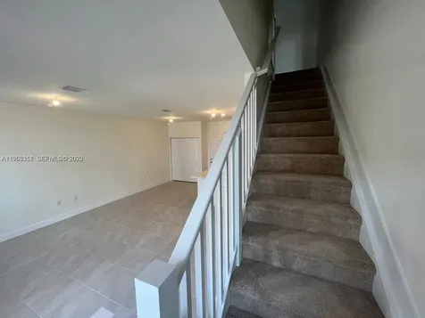 4622 NW 83rd Path Doral FL 33166