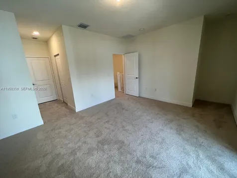 4622 NW 83rd Path Doral FL 33166