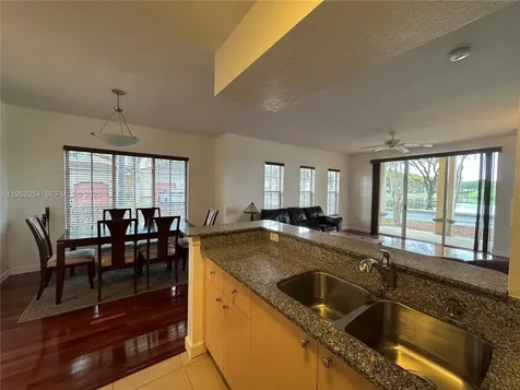 2557 Centergate Drive Miramar FL 33025