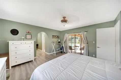 9220 SW 56th Street Cooper City FL 33328