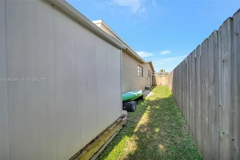 9220 SW 56th Street Cooper City FL 33328