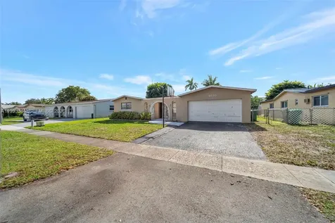 9220 SW 56th Street Cooper City FL 33328