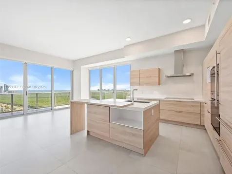 16385 Biscayne Boulevard North Miami Beach FL 33160