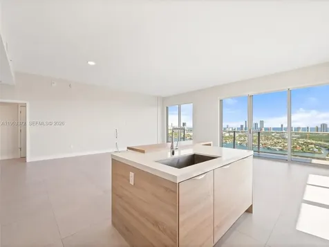 16385 Biscayne Boulevard North Miami Beach FL 33160