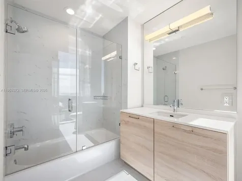 16385 Biscayne Boulevard North Miami Beach FL 33160
