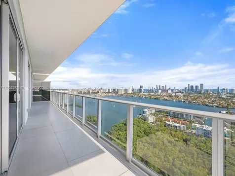 16385 Biscayne Boulevard North Miami Beach FL 33160
