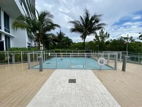 16385 Biscayne Boulevard North Miami Beach FL 33160
